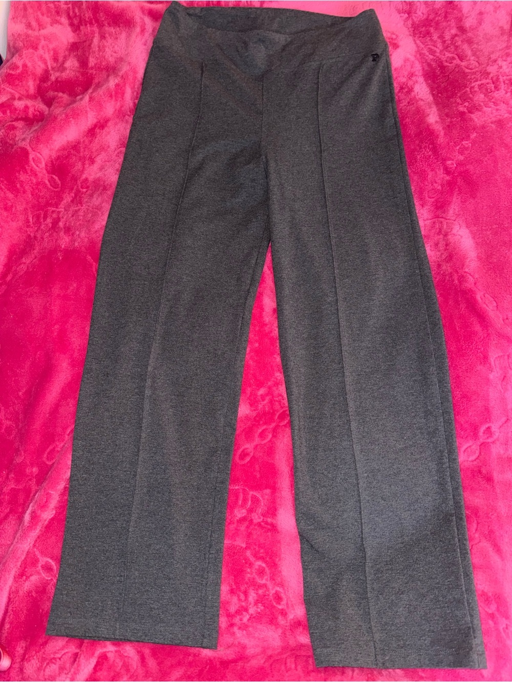 Pink / Victorias Secret Pleated Yoga Pants